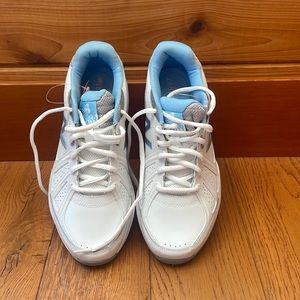 Womens New Balance 409 Cross Trainers